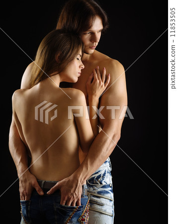 Young topless couple in love 11853505