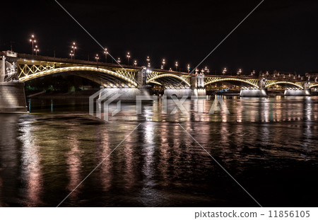 Margaret Bridge Margaret Bridge 11856105