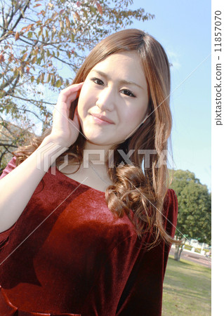 Female marriage love 11857070