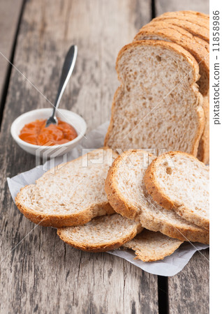 Bread 11858986
