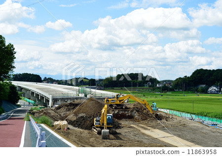 Kenso中心Okegawa shi Hidetani區正在建設中2014.08 11863958