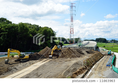 Kenso center Okegawa shi Hidetani district under construction 2014.08 11863963