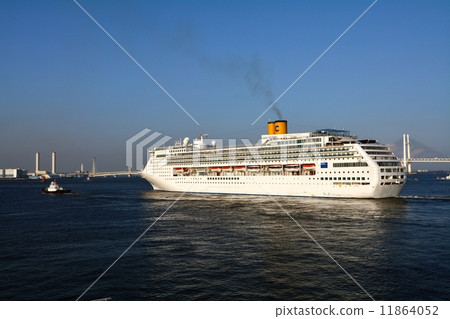 Costa Victoria豪華酒店在橫濱大碼頭上鋪設 11864052