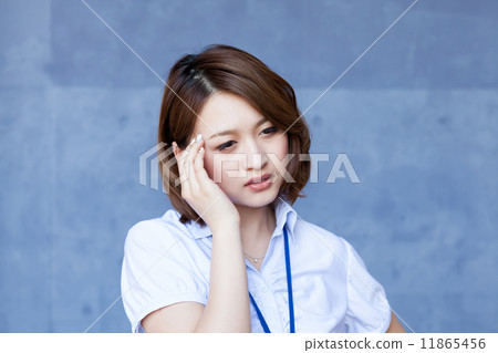 工作女性頭痛 工作女性頭痛 11865456