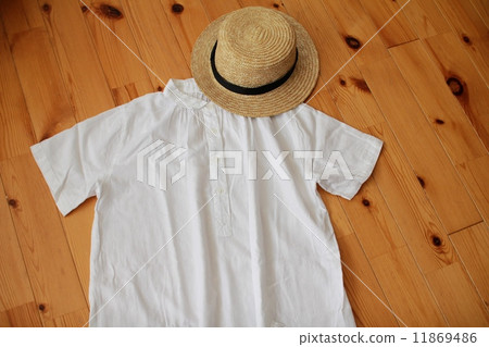 Short-sleeved white shirt and straw hat - summer clothes 11869486
