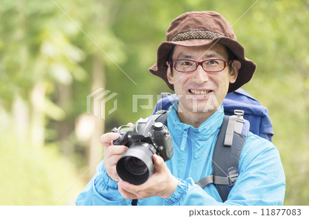 Men taking pictures Men taking pictures 11877083