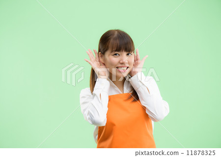Pose material for clipping using chromakey - Image of women working in their twenties, caregivers, nurseries, and mothers. 11878325