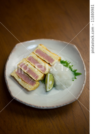 照片素材(图片): 玉子烧 煎蛋卷 日式煎蛋