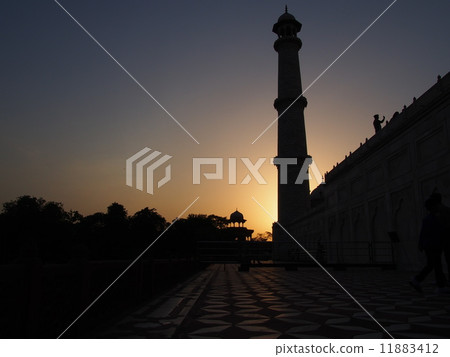 Sunset of India 11883412