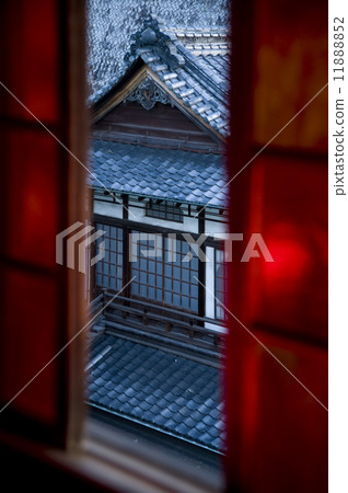 Shikaku (Shinkakuku) view from the rooftop geuman 11888852