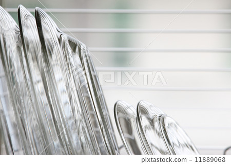 clean dish clean dish 11889068