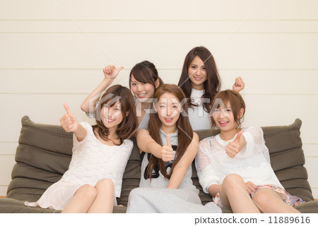 Five girls who thumbs up Five girls who thumbs up 11889616