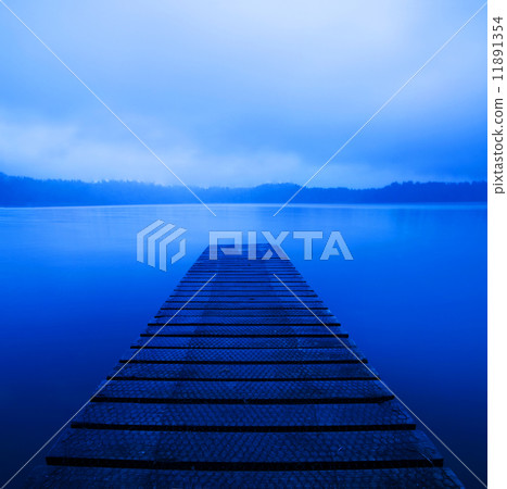 Tranquil Peaceful Lake with Jetty Tranquil Peaceful Lake with Jetty 11891354