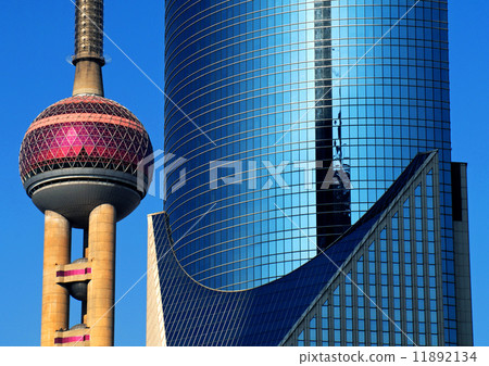 Modern Architecture 11892134
