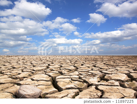 Drought land 11897225