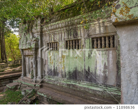 Cambodia Angkor Archaeological Site Ben Melia 11898636