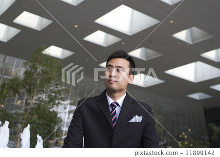 Portrait of Asian business man 11899142