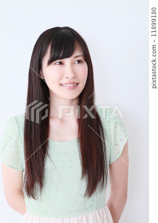 中間女性通用圖像 11899180