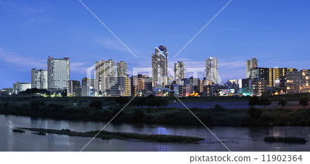 多摩川和武藏小杉站周圍的高層公寓組 11902364