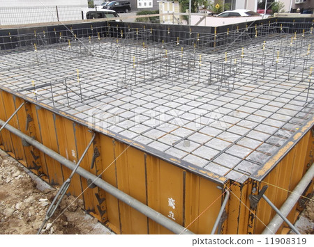 住房基礎的加固已經結束 11908319