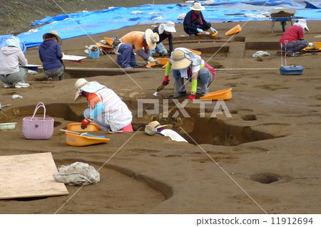 Excavation work 11912694