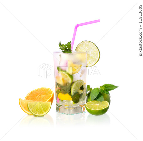 Fresh lemonade 11913605