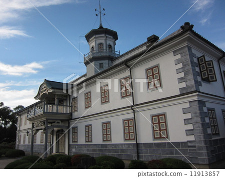 Kami school 11913857