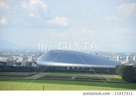 從Yanagaoka天文台看到的札幌穹頂 11917311