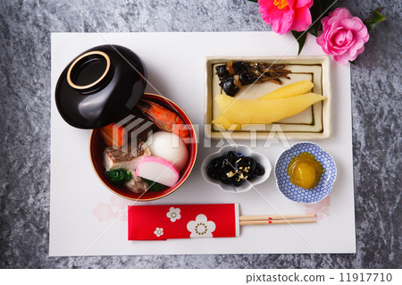  New Year dish 11917710