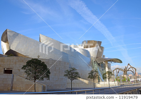 Spain Bilbao Guggenheim Museum Spain Bilbao Guggenheim Museum 11919479