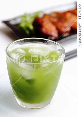 綠汁 11920122