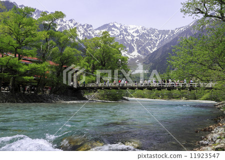 Kamikochi in summer 11923547