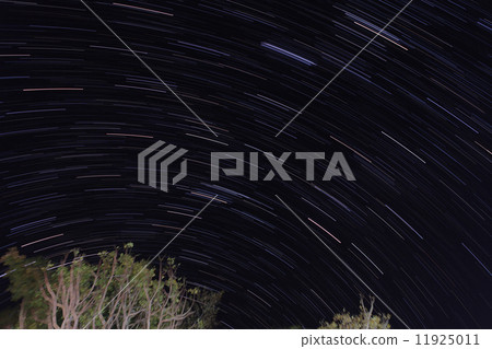 Startrails 11925011