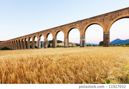 Acueducto de Noain near Pamplona 11927032