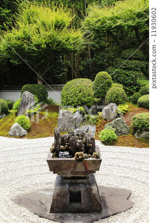 Garden of Kuyama Hakkai 11930602