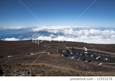 91583 Haleakala, Maui 11933278