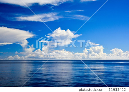 Horizontal lines and clouds 11933422