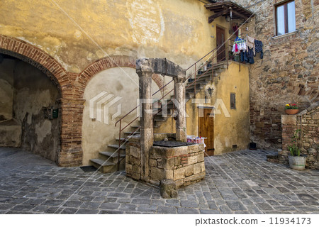 san quirico medieval houses with water well san quirico medieval houses with water well 11934173