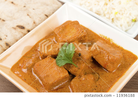 Paneer Butter Masala - Indian cheese curry with rice & chapati  11936188