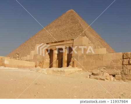 Temple and pyramid Temple and pyramid 11937984