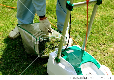 草坪割草 11940404