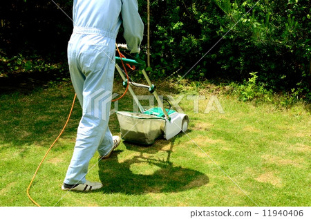 草坪割草 11940406