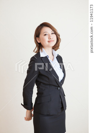 Business woman Business woman 11941173