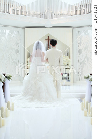 Bridal image 11941323