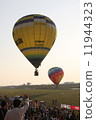 hot air balloon  11944323