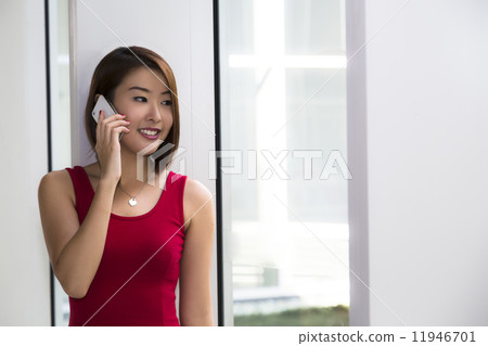 Calling lady Calling lady 11946701