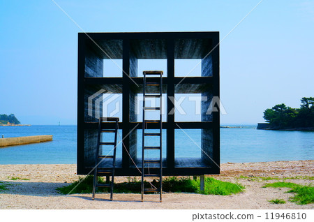 Ferry House Ferry House 11946810