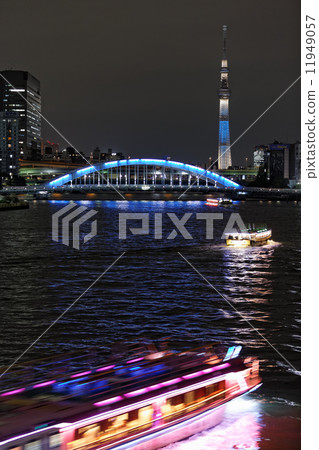Houseboat of Sumida River and light-up Sky Tree and Permanent Bridge 11949057