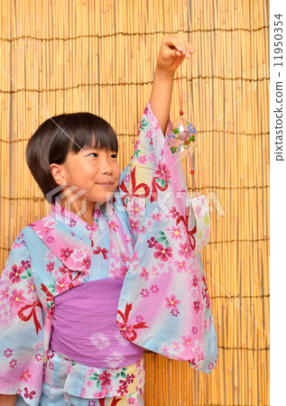 浴衣女孩（吉田，風鈴） 11950354