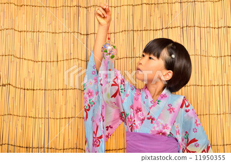 浴衣女孩（吉田，風鈴） 11950355